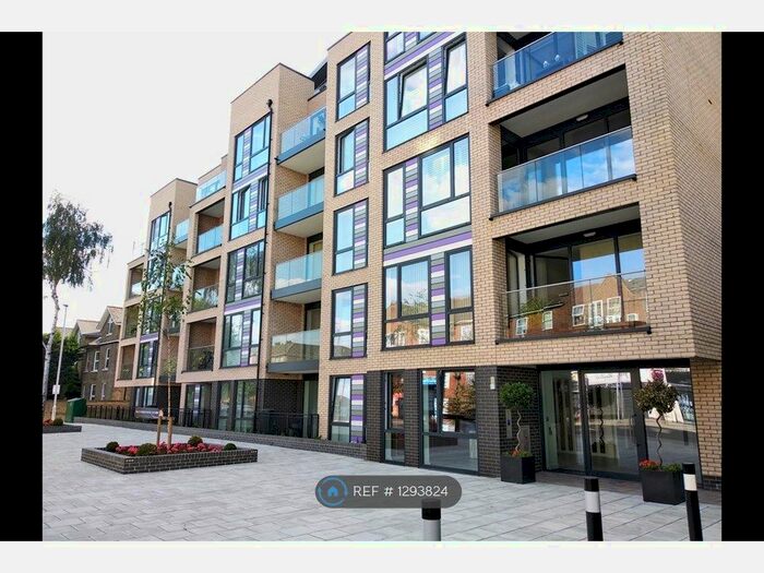 1 Bedroom Flat To Rent In Grove Place, London SE9