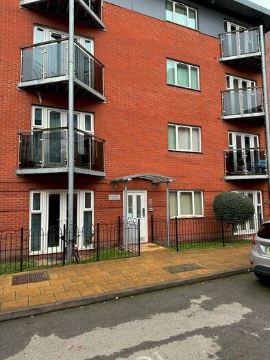1 Bedroom Flat To Rent In Conisbrough Keep, Coventry, CV1