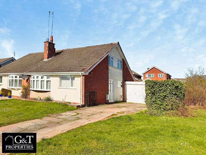 3 Bedroom Bungalow For Sale In Lyndale Road, Sedgley, Dudley, DY3