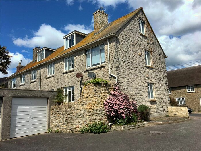 2 Bedroom Flat To Rent In Rosamond Court, Burton Bradstock, Bridport DT6