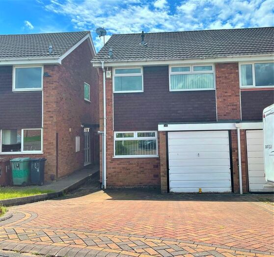 3 Bedroom Semi-Detached House To Rent In Segundo Road, Walsall, WS5