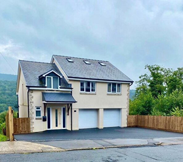 4 Bedroom Detached House For Sale In Graig Road, Godrergraig, Swansea., SA9