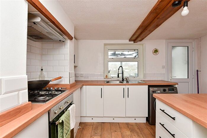 2 Bedroom Terraced House For Sale In Tower Hill, Dover, Kent, CT17
