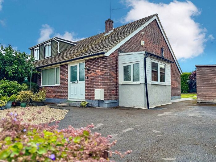 2 Bedroom Semi-Detached Bungalow For Sale In Boundary Close, Kingskerswell, TQ12