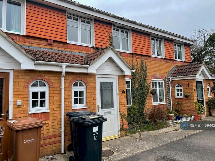 3 Bedroom Terraced House To Rent In Lilac Close, Andover, SP10