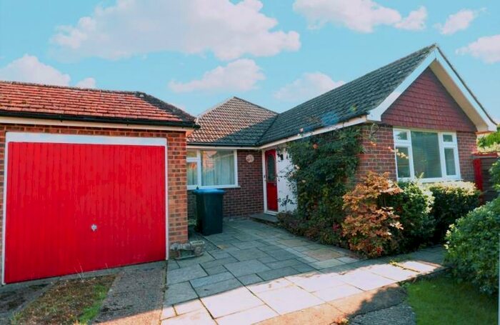 3 Bedroom Bungalow To Rent In Ottershaw, Surrey, KT16