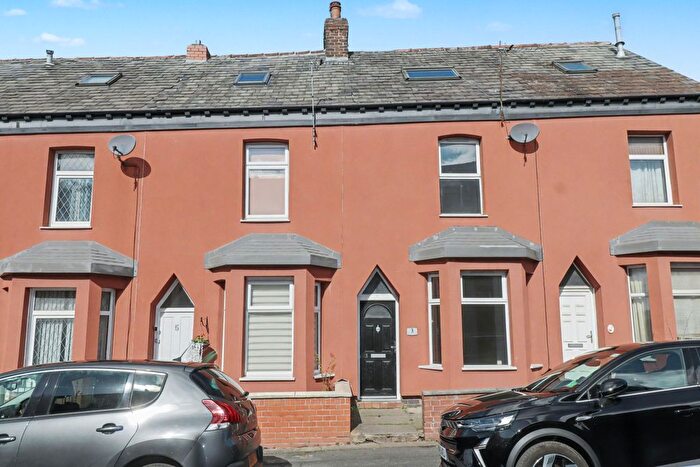 3 Bedroom Terraced House For Sale In Fairbairn Street, Horwich, Bolton, BL6