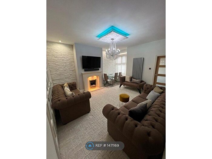 3 Bedroom Terraced House To Rent In Arnold Street, Bolton, BL1