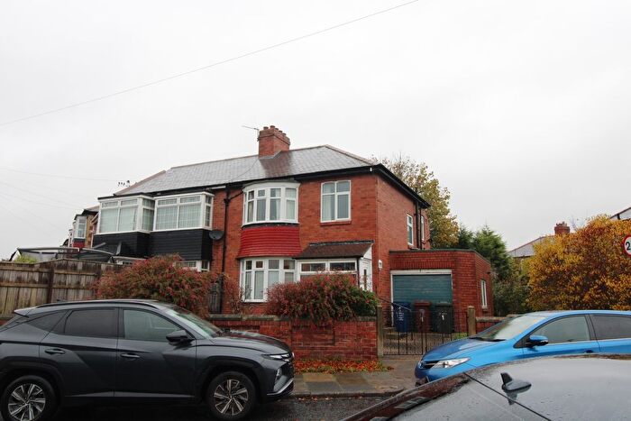 3 Bedroom Semi Detached House For Sale In Sandringham Road, East Denton, Newcastle Upon Tyne, Tyne And Wear, NE5