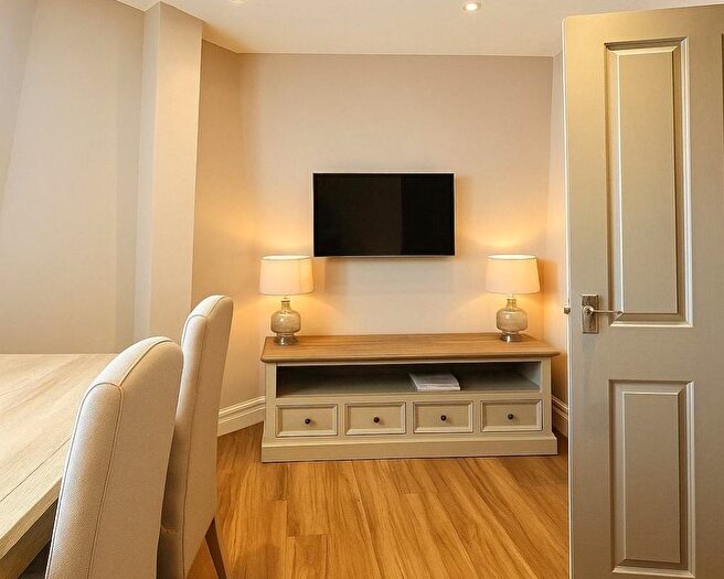 2 Bedroom Flat To Rent In Runnymede House, - High Street, Egham, Surrey, TW20