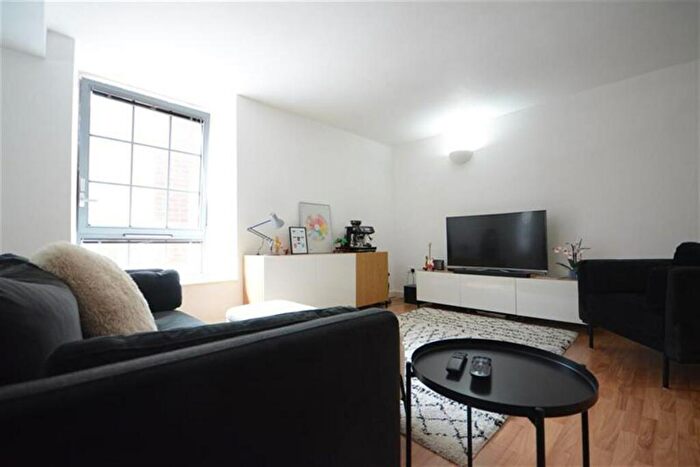 2 Bedroom Apartment For Sale In The Hicking Building, Queens Road, NG2