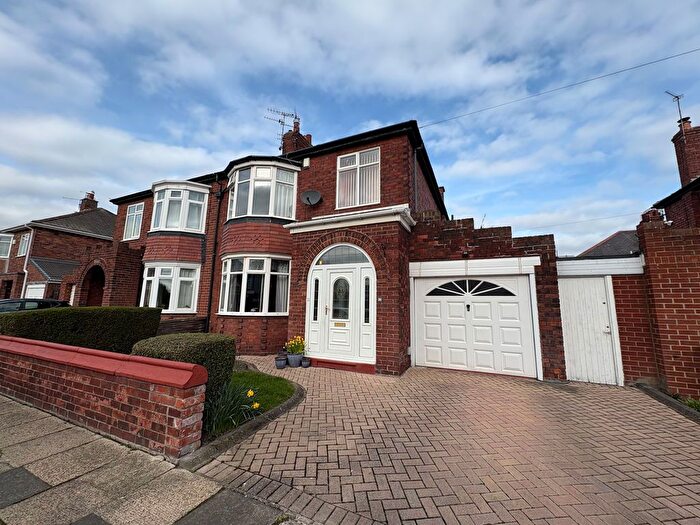 3 Bedroom Semi Detached House For Sale In Collingwood Terrace, Blyth, NE24