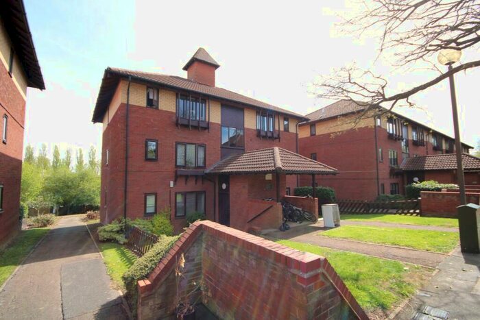 1 Bedroom Apartment To Rent In Troutbeck, Peartree Bridge, Milton Keynes, MK6