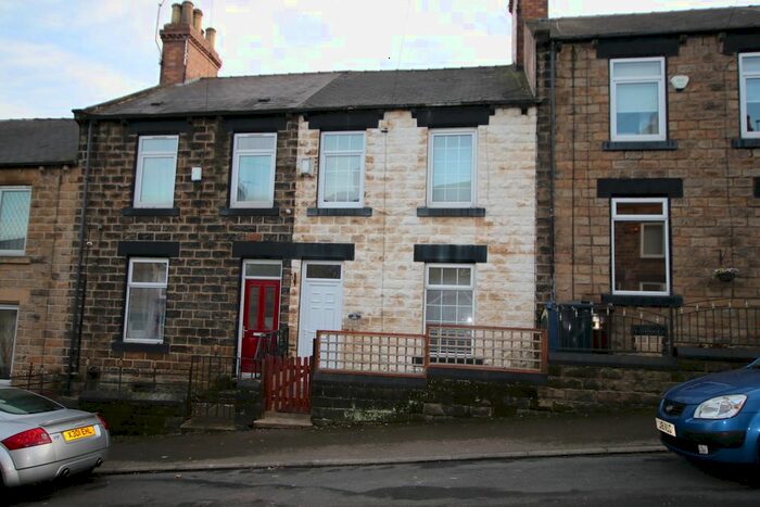 3 Bedroom Terraced House To Rent In Corporation Street, Barnsley S70