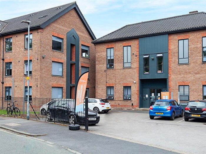 1 Bedroom Flat To Rent In Cromwell Range, Manchester, M14
