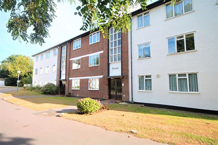 2 Bedroom Flat To Rent In , Southend Road, Beckenham, Kent, BR3