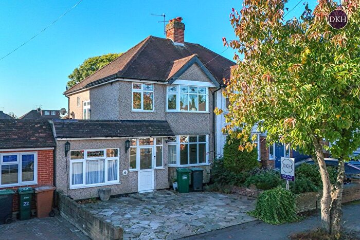 4 Bedroom Semi-detached House For Sale In Malvern Way, Croxley Green, Rickmansworth, Hertfordshire, WD3