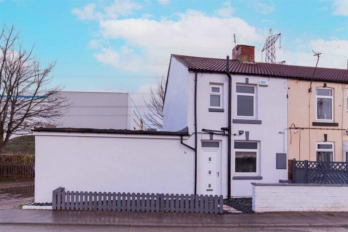 2 Bedroom Terraced House For Sale In Newmarket Lane, Methley, Leeds, LS26