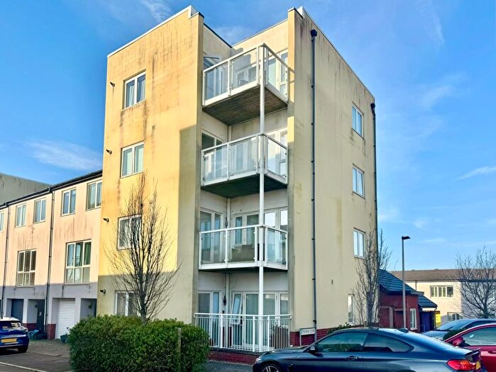 2 Bedroom Flat For Sale In Pearse Close, Penarth, CF64