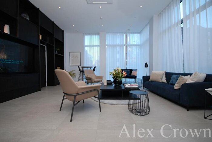 1 Bedroom Apartment To Rent In Woodberry Down, Manor House, N4