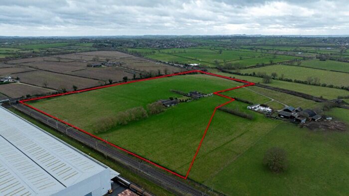 4 Bedroom Smallholding For Sale In Cloverlea, Nortoft Lane, CV23