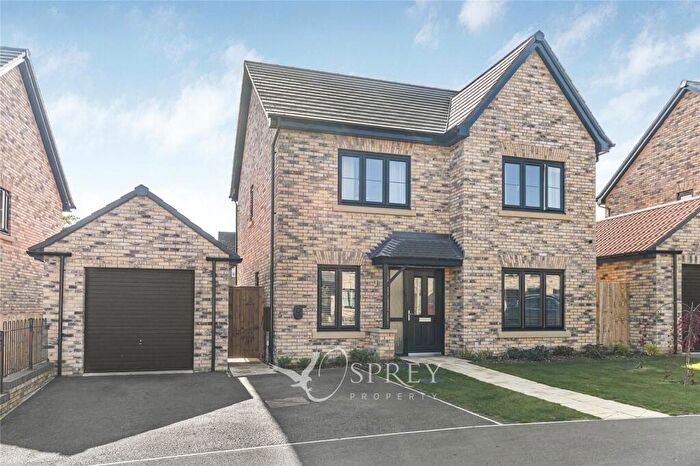 4 Bedroom Detached House For Sale In Primrose Drive, Oundle, Northamptonshire, PE8