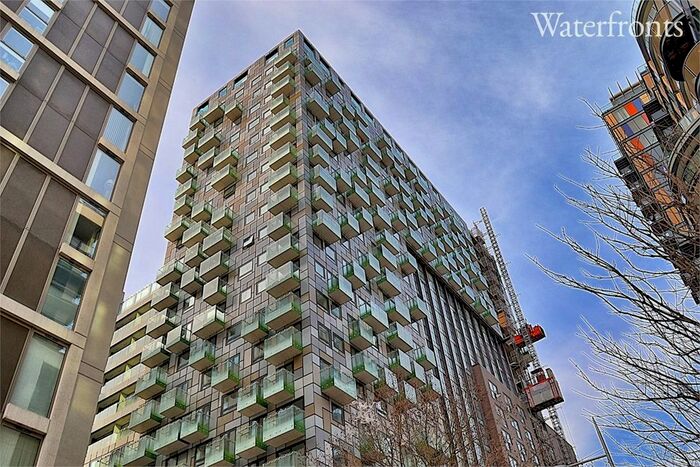 Studio To Rent In Talisman Tower, London, Lincoln Plaza, South Quay, E14