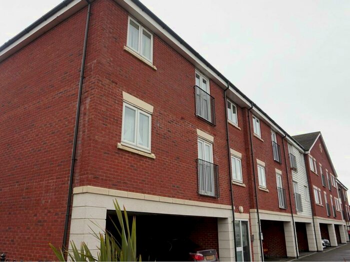 2 Bedroom Apartment To Rent In Southgate Way, Dudley, DY1