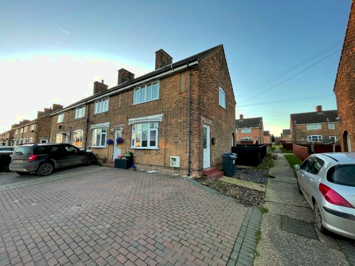 2 Bedroom End Of Terrace House To Rent In Edinburgh Road, LN8