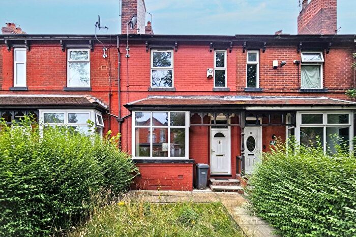 4 Bedroom Terraced House For Sale In Birch Lane, Manchester, M13