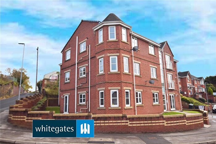 2 Bedroom Apartment To Rent In Crow Nest Drive, Beeston, Leeds, West Yorkshire, LS11