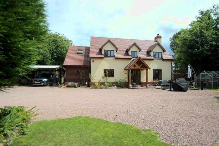 4 Bedroom Detached House For Sale In Staunton-On-Wye, Hereford, HR4