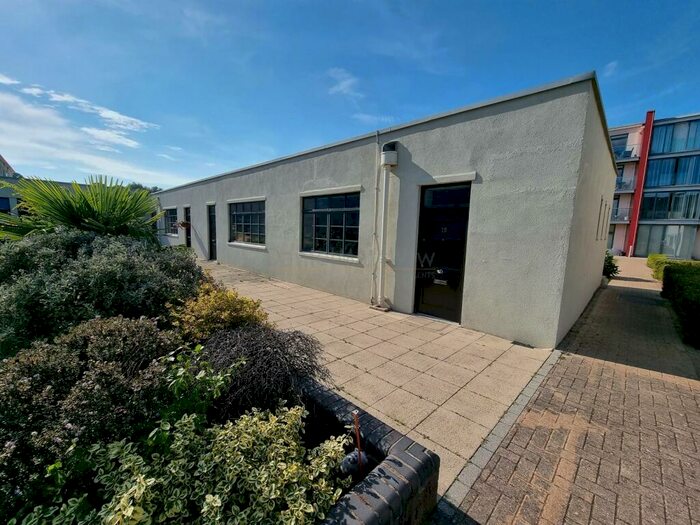 1 Bedroom Terraced Bungalow To Rent In Hayes Road, Sully, Penarth, The Vale Of Glamorgan., CF64