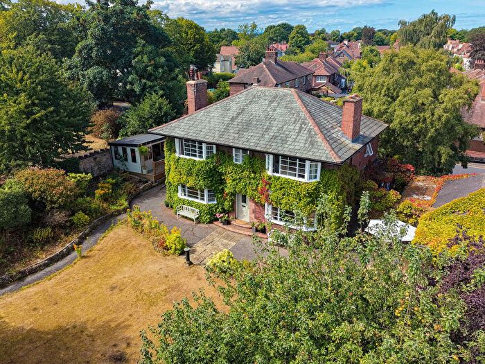 4 Bedroom Detached House For Sale In Rose Mount, Prenton, CH43