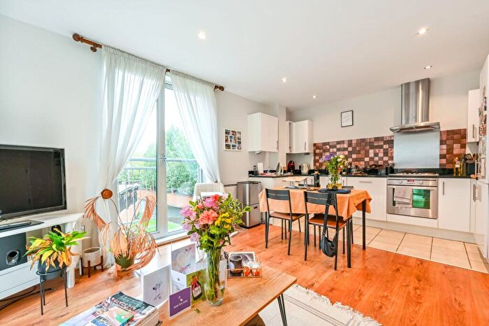 1 Bedroom Flat For Sale In Latitude Apartments, Stoke Newington, London, N16