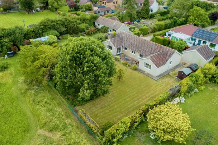 5 Bedroom Detached Bungalow For Sale In Fen Lane, Dunston, LN4