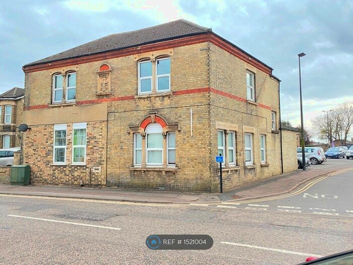 1 Bedroom Flat To Rent In Queen Street, Whittlesey, Peterborough, PE7