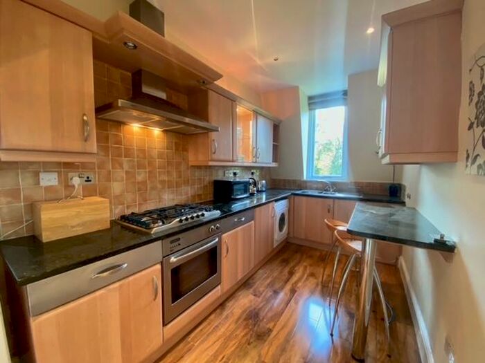 2 Bedroom Flat To Rent In Jesmond Park West, Jesmond, NE7