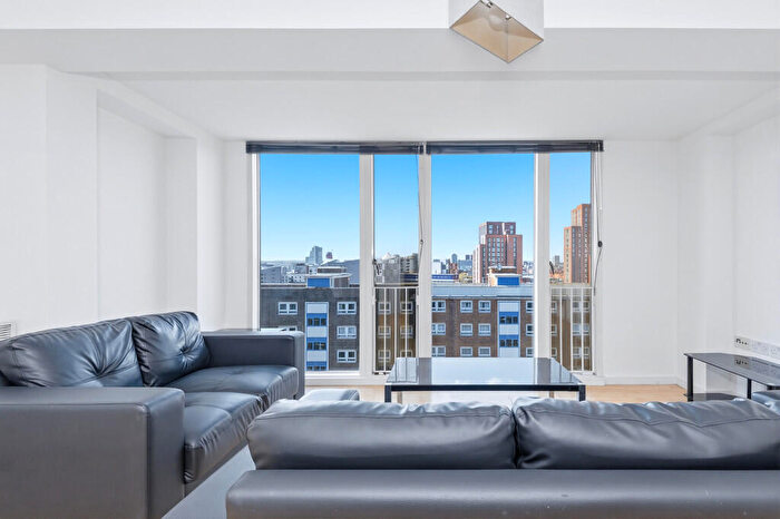 2 Bedroom Apartment For Sale In Saxton, The Avenue, LS9