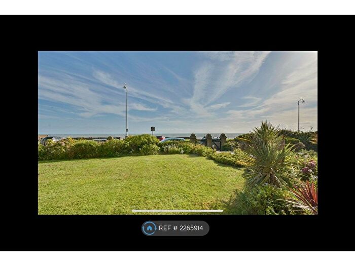 3 Bedroom Flat To Rent In Knole Road, Bexhill, TN40