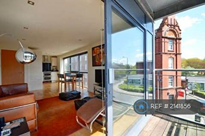 2 Bedroom Flat To Rent In Redmans Road, London, E1