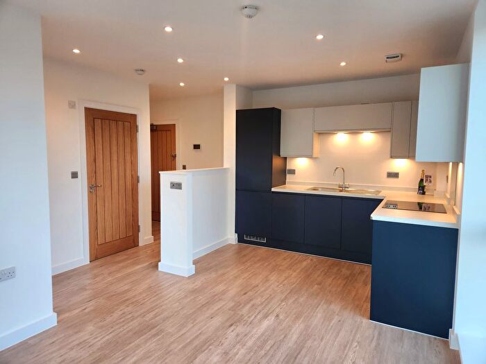 1 Bedroom Flat To Rent In Challenge Court, Leatherhead, KT22