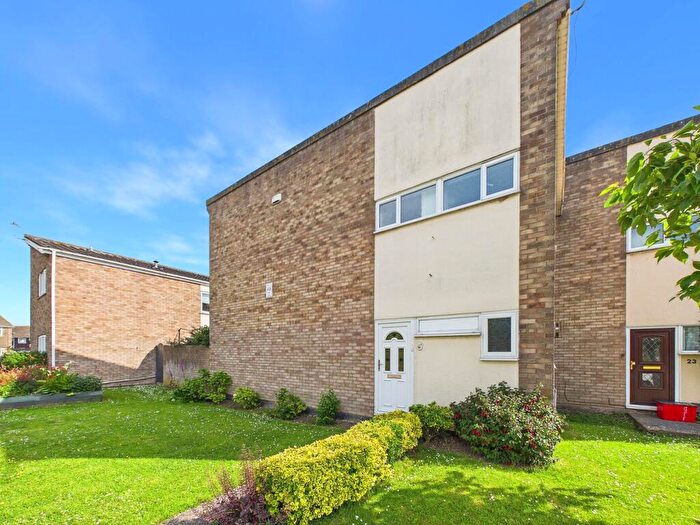 3 Bedroom End Of Terrace House For Sale In Clovelly Road, Worle, Weston-Super-Mare, BS22