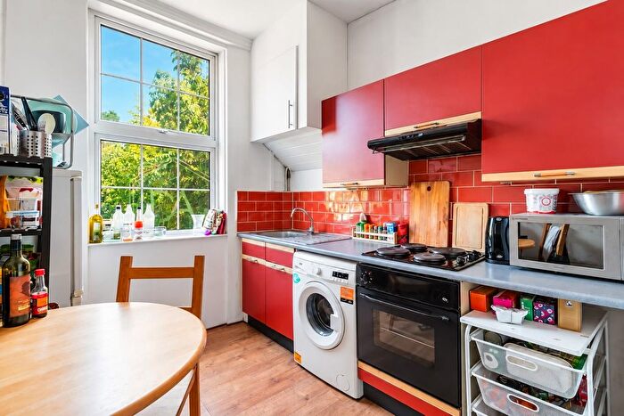 2 Bedroom Flat To Rent In Thane Villas, London, N7