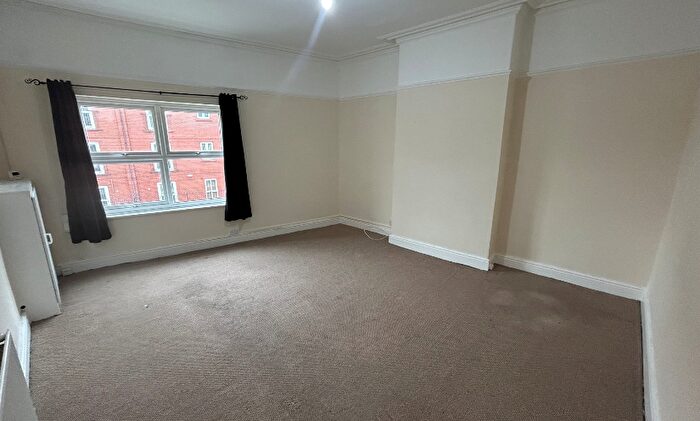 2 Bedroom Apartment To Rent In Bridge Road, Liverpool, L23