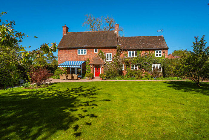 4 Bedroom Detached House For Sale In Waystone Lane, Belbroughton, DY9