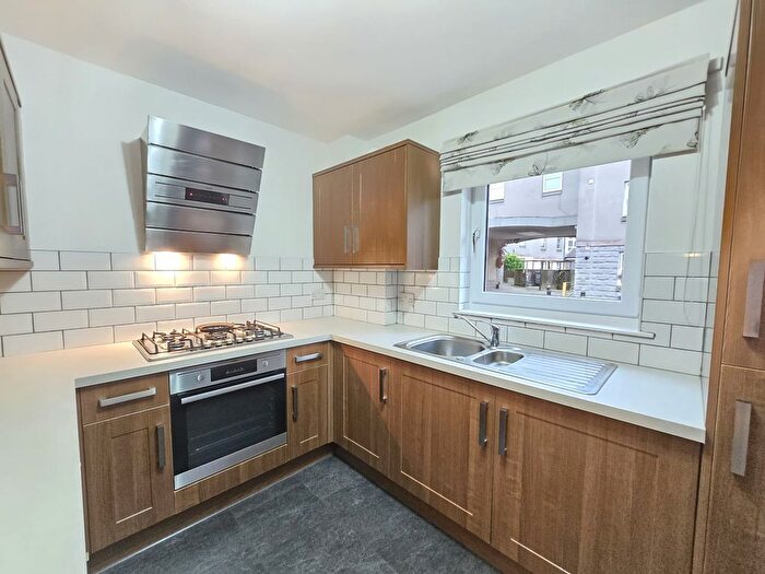 2 Bedroom Flat To Rent In St Clair Street, City Centre, Aberdeen, AB24