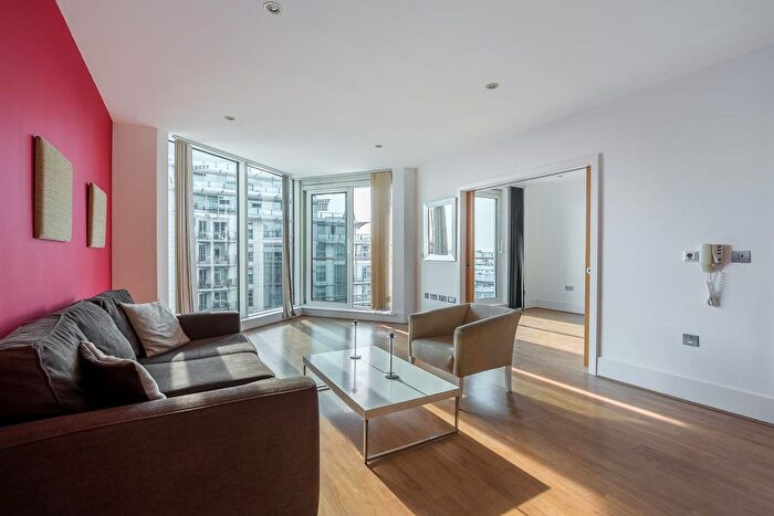 3 Bedroom Flat To Rent In Juniper Drive, London, SW18