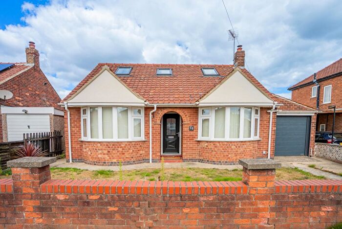4 Bedroom Detached Bungalow For Sale In Almsford Drive, York, YO26