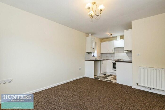 1 Bedroom Flat To Rent In Chartwell Drive, West Yorkshire, Bradford, BD6